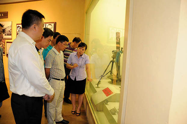 ��ɳ�����·js69(�й�)���޹�˾����