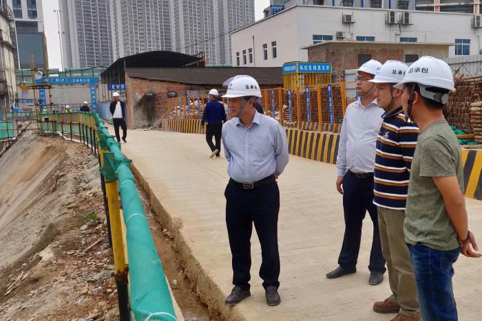 4����ֳ�������Ԫ�� ��700.jpg