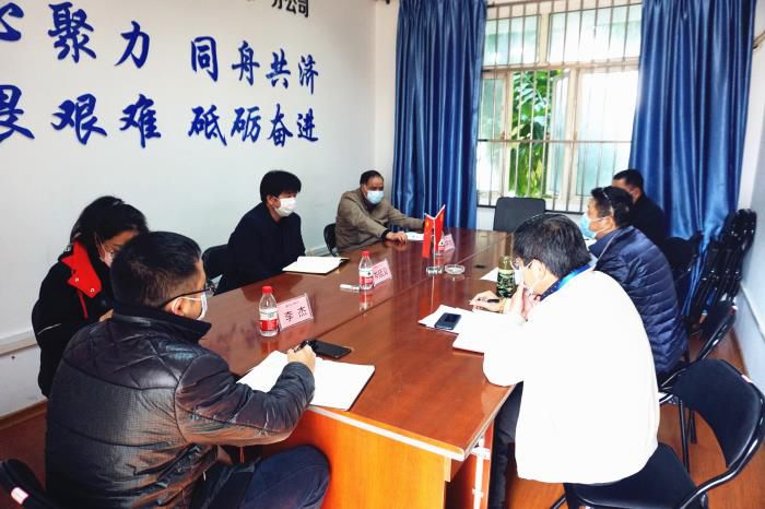 2�ۻ��ֳ���������л΢�� ��700.jpg