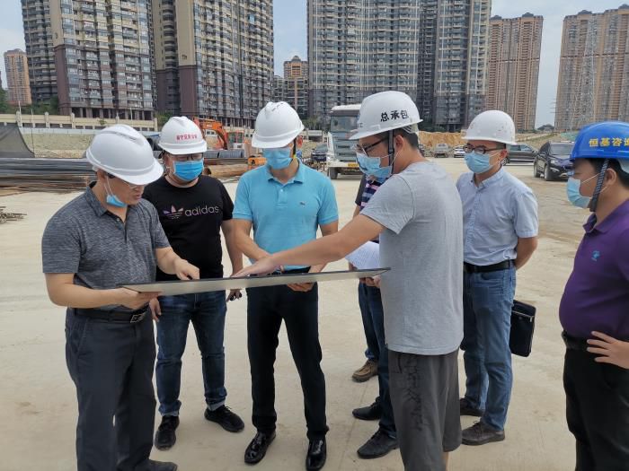 2.1�����ֳ��������������� ��700.jpg