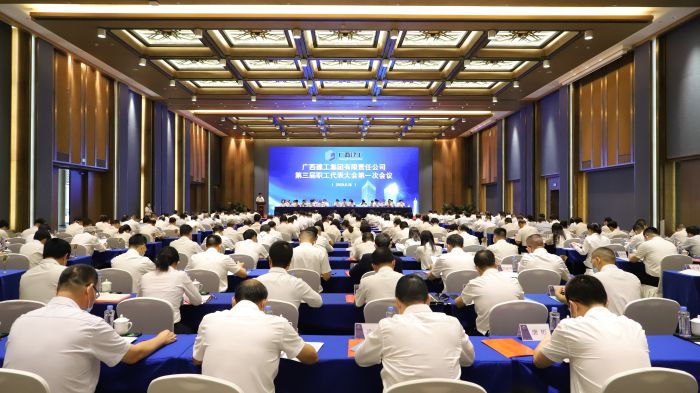 �ۻ��ֳ������������� ��.jpg