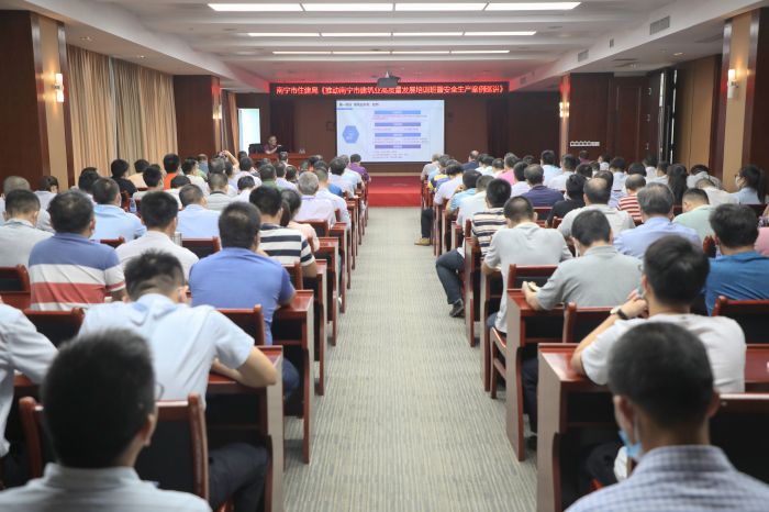 1595556920205734.jpg 聚会现场.jpg