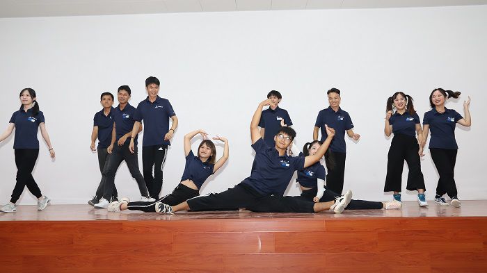 1595929114134736.jpg 晚会演出3.JPG