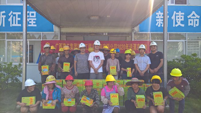 �ӳظ�����Ŀ��ο���ֳ������� ������ ��.jpg