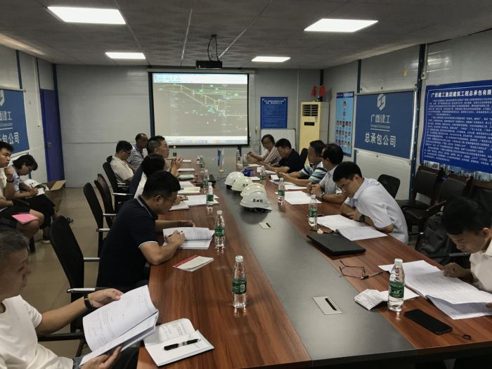 21�ۻ��ֳ����������¶� ��.jpg