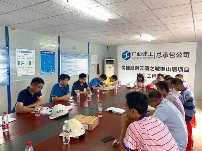 27�ۻ��ֳ��������������� ��.jpg