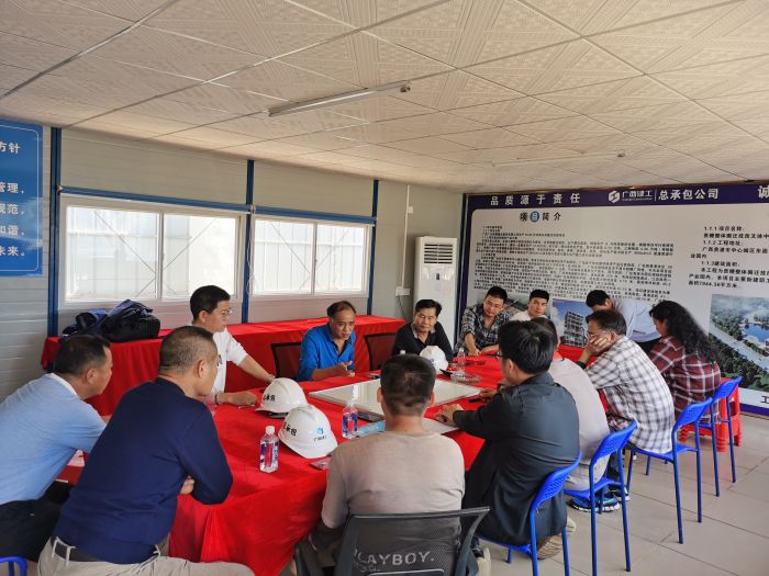 �ۻ��ֳ�����½���� ��.jpg