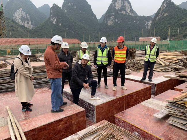 �߾�ģ��ʩ���ֳ�������־�� ��.jpg