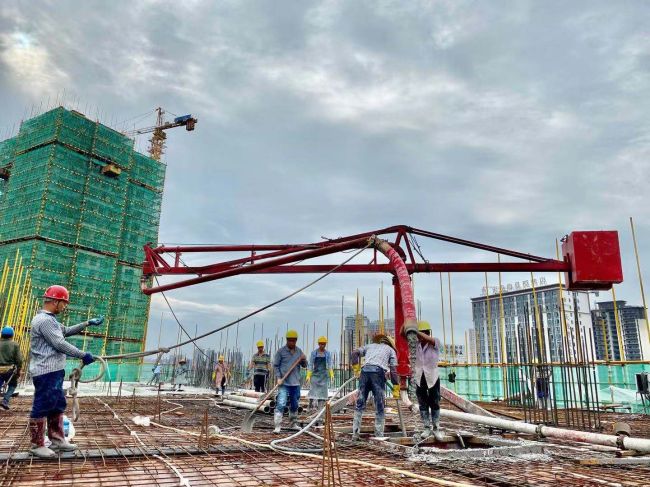 ʩ���ֳ�������ΰǿ ��.jpg