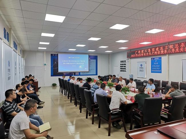 5�ۻ��ֳ������������Ʊ��� �㣨��ͼ��.jpg