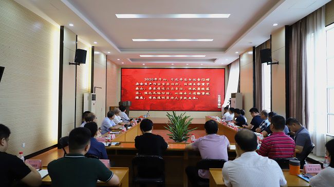 ����ԢĿ����������̩ɽ����������Ƭ������ ֣ʫ�� �㣨�ޣ�.jpg