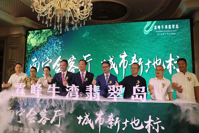 �����������α�һͬ��Ӱ���������� ���ϴ� �㣨��ͼ��.jpg