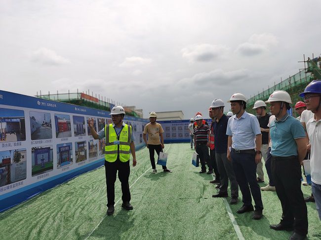 ��Ħ�ֳ��������������ľ� �㣨��ͼ��.jpg