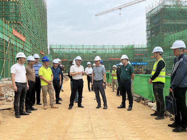 �����Ŀ�ֳ���������֮�� �㣨��ͼ��.jpg