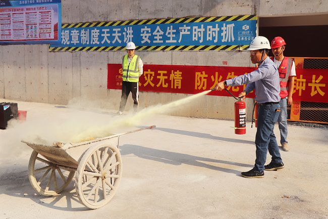 �����ɾ����������ʹ����ѵ���������ϴ� �㣨��ͼ��.jpg