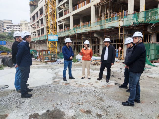 ����ֳ�����������Ī���� �㣨��ͼ��.jpg