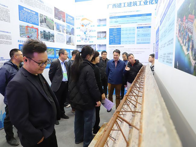 1764893622107557.jpg 旅行展会现场1000.jpg